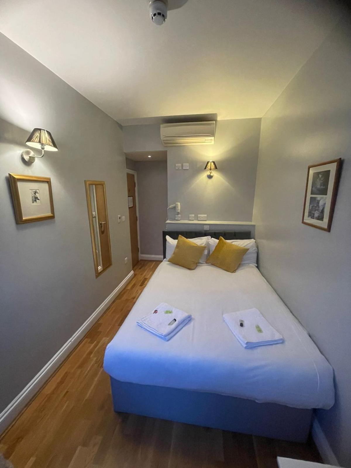 Coronation Hotel London Luaran gambar