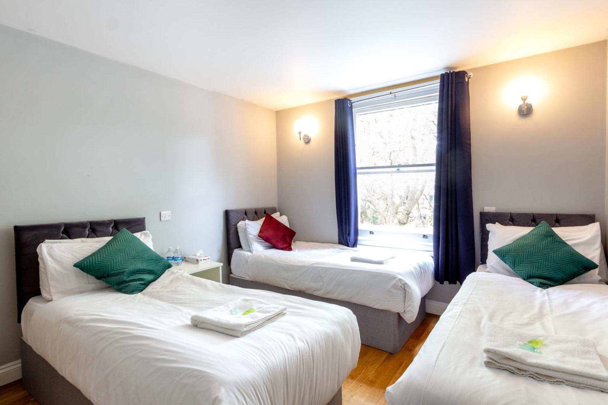 Coronation Hotel London Luaran gambar