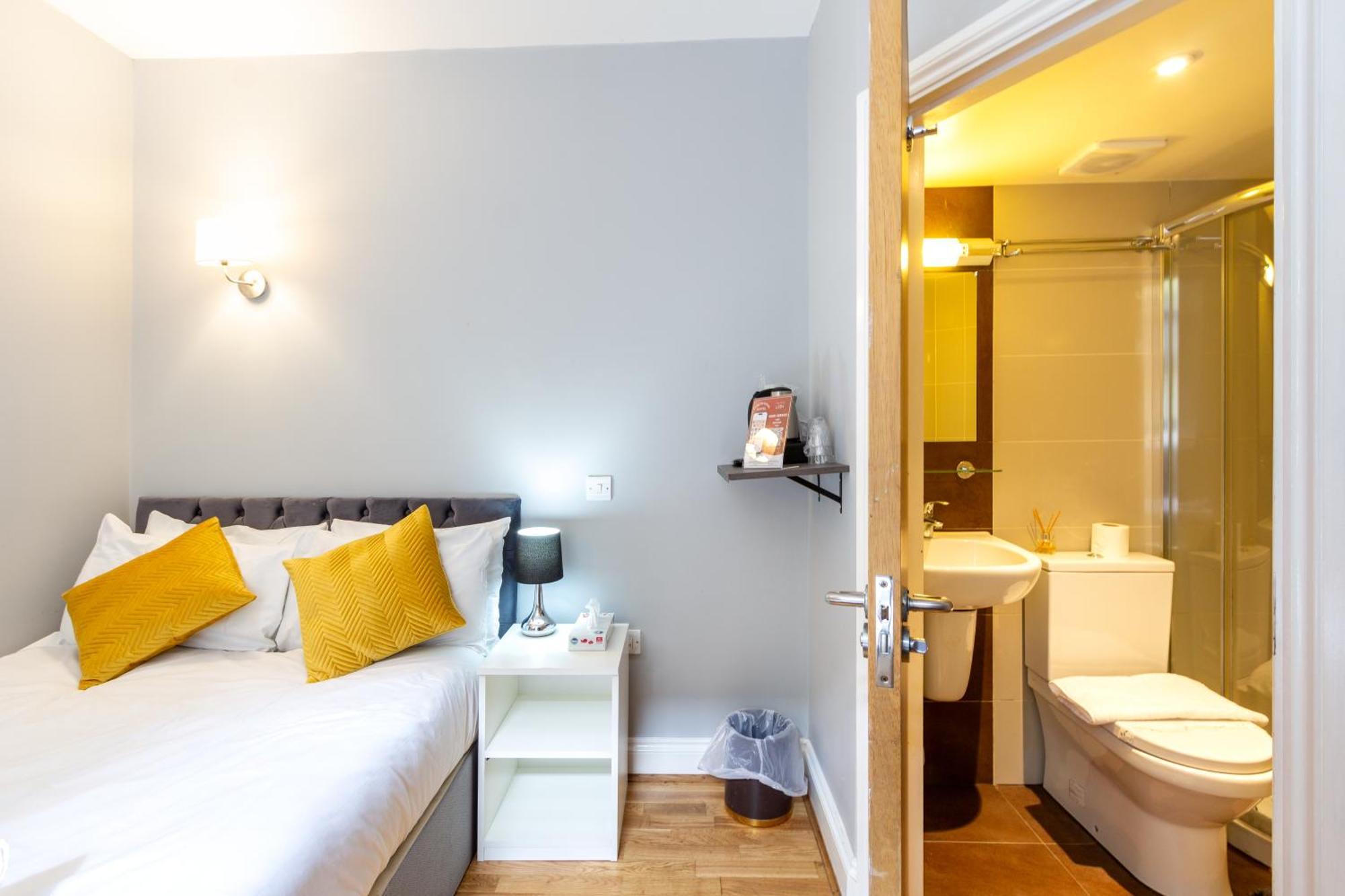 Coronation Hotel London Luaran gambar