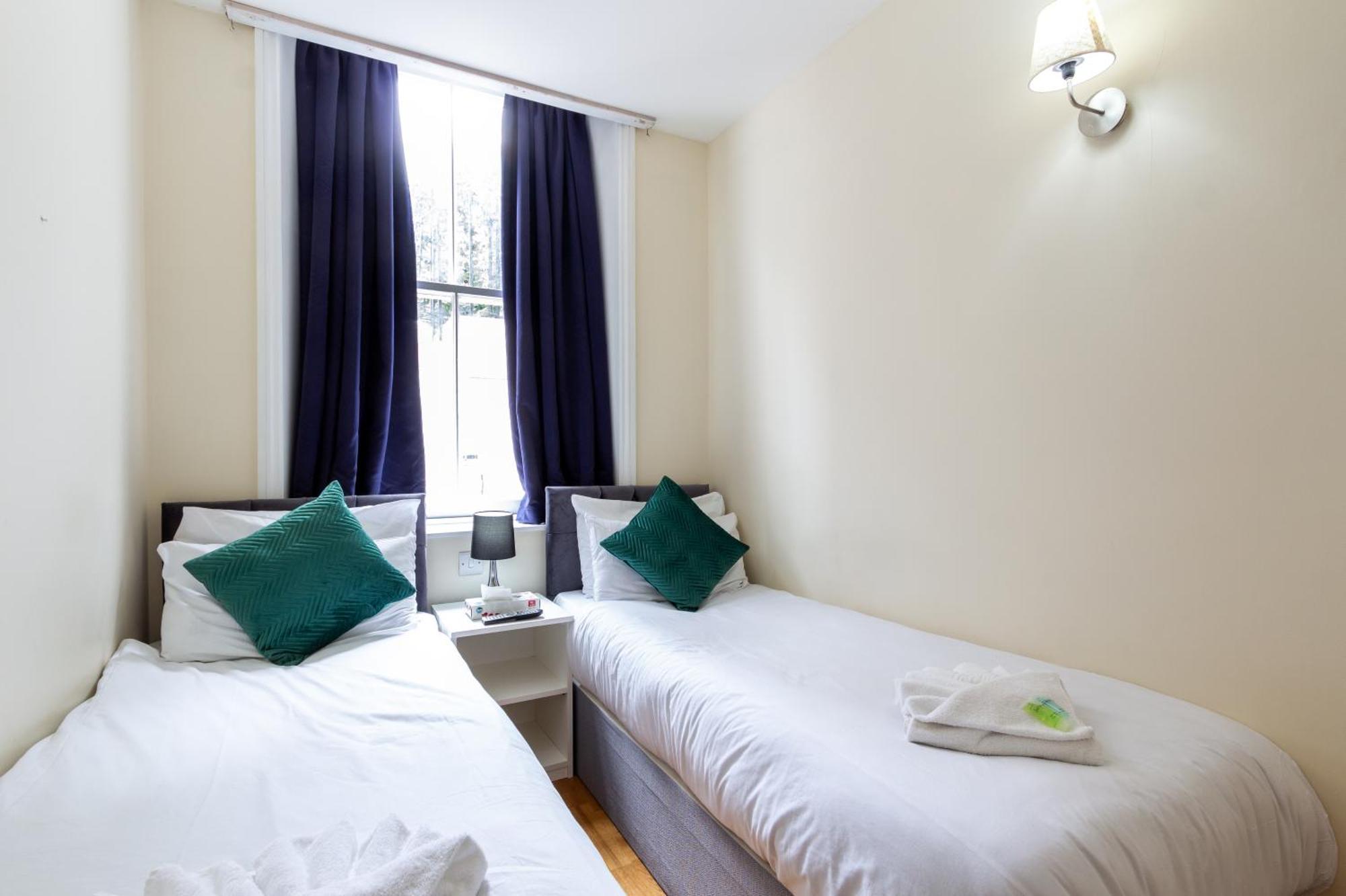 Coronation Hotel London Luaran gambar